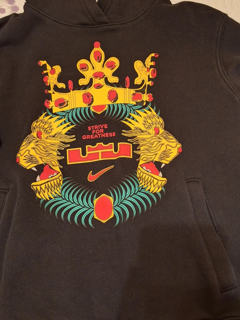 Nike LeBron 'Strive for Greatness' Black Graphic Hoodie Kids